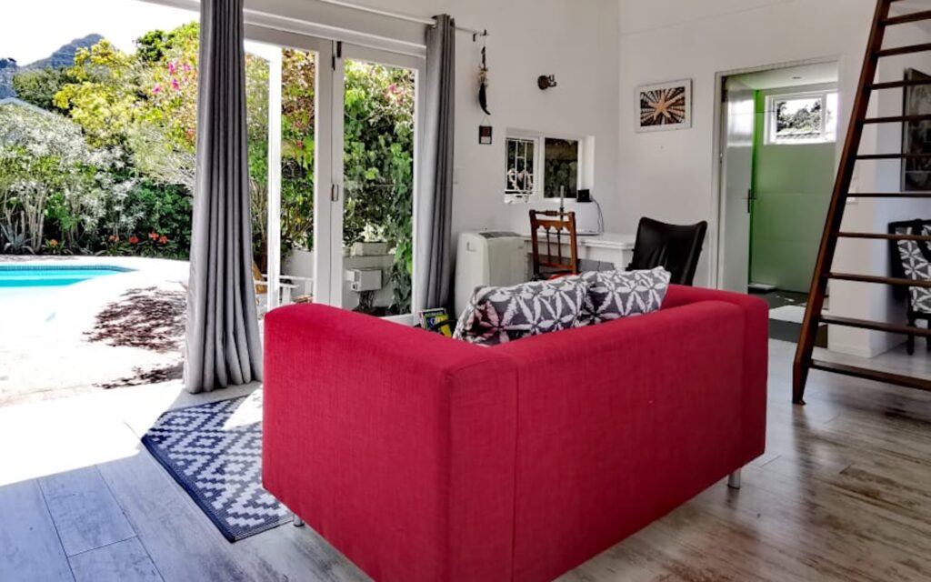 Zoras Paradise holiday rental unit with private pool